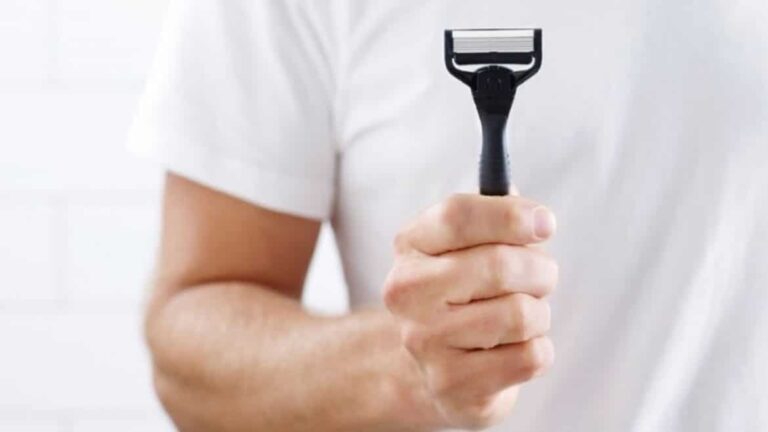 The Best Way to Shave Your Balls